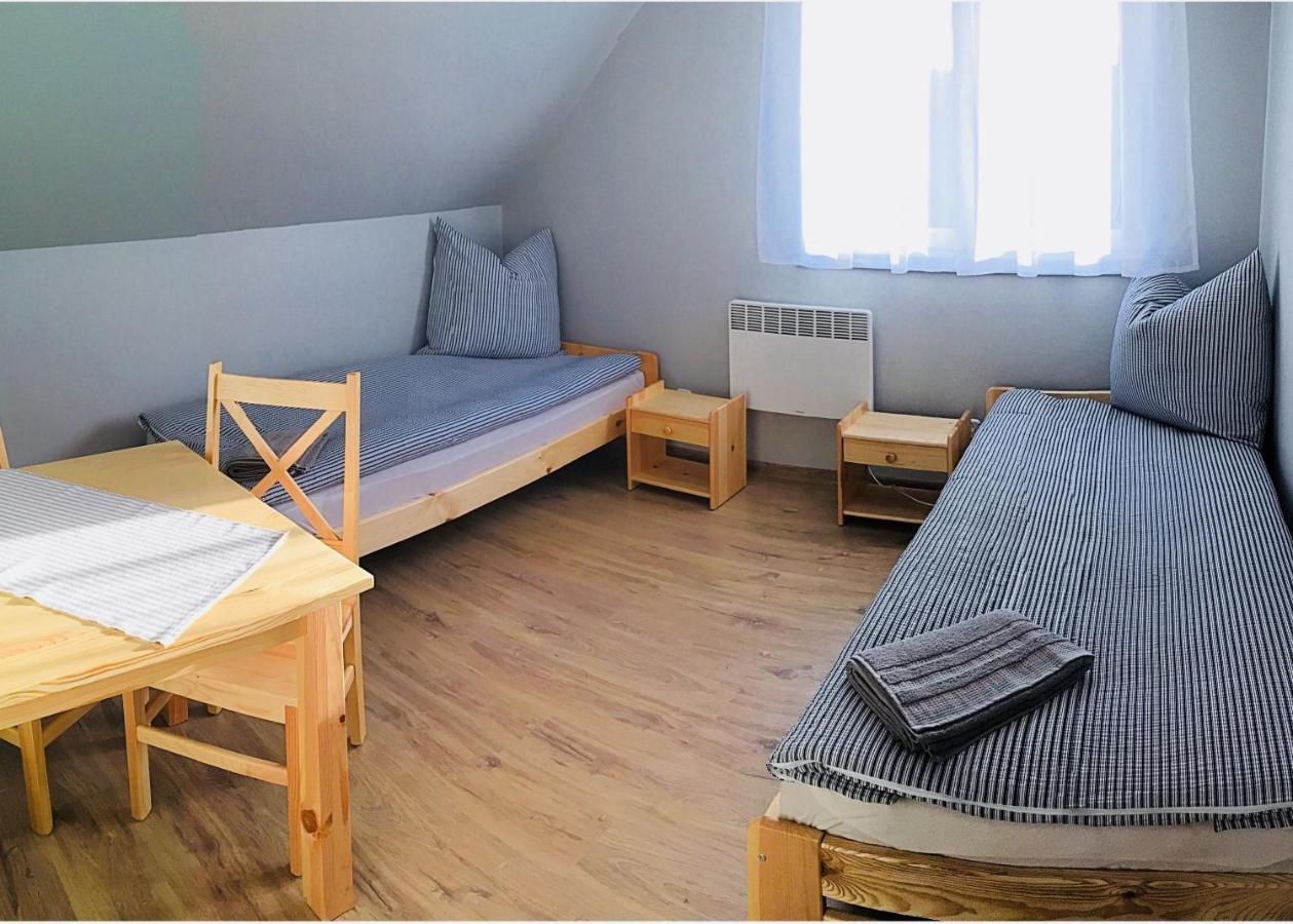 Hostel Przystan Roscino Buitenkant foto